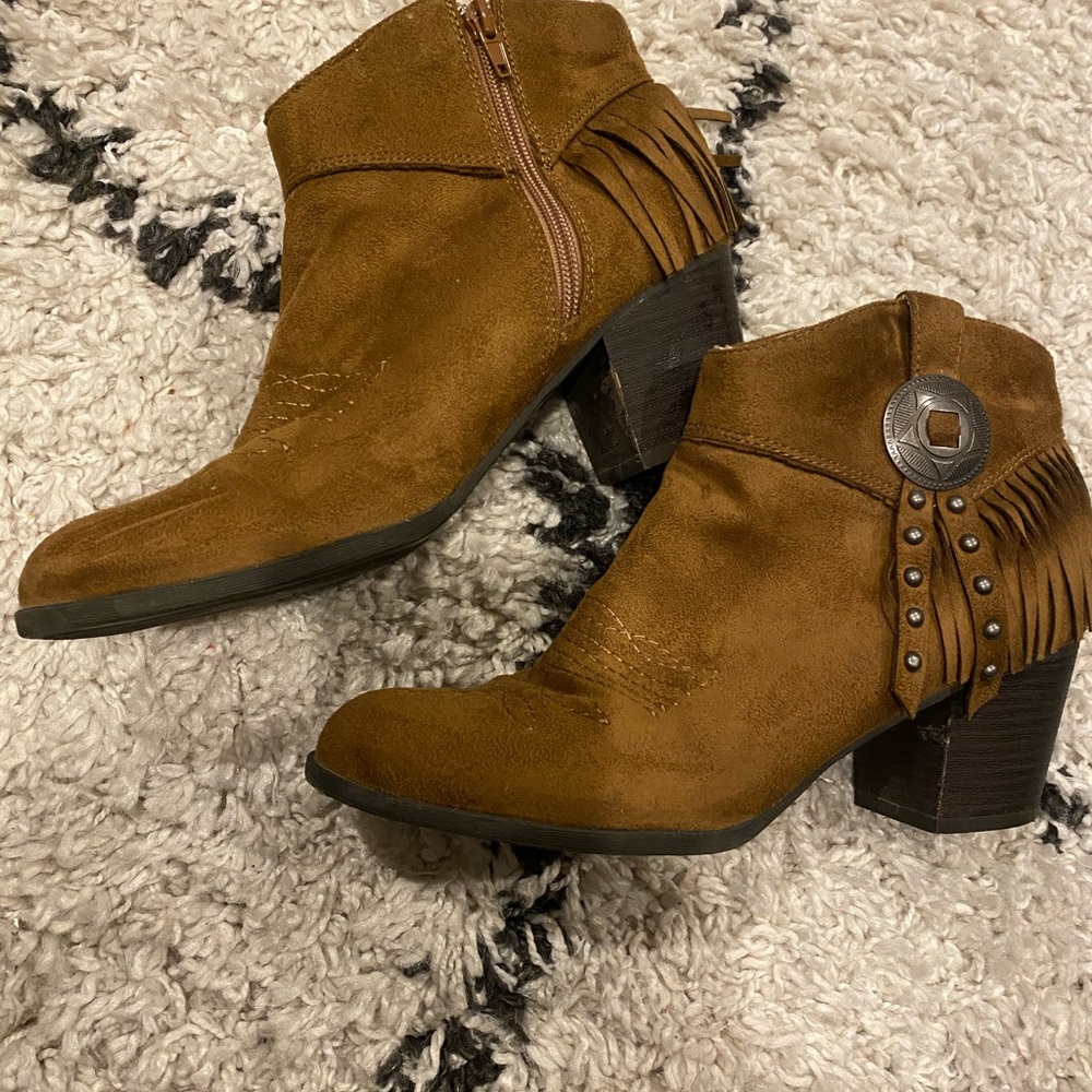 Indigo suede fringe booties